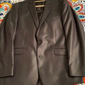 Kenneth Cole reaction suit